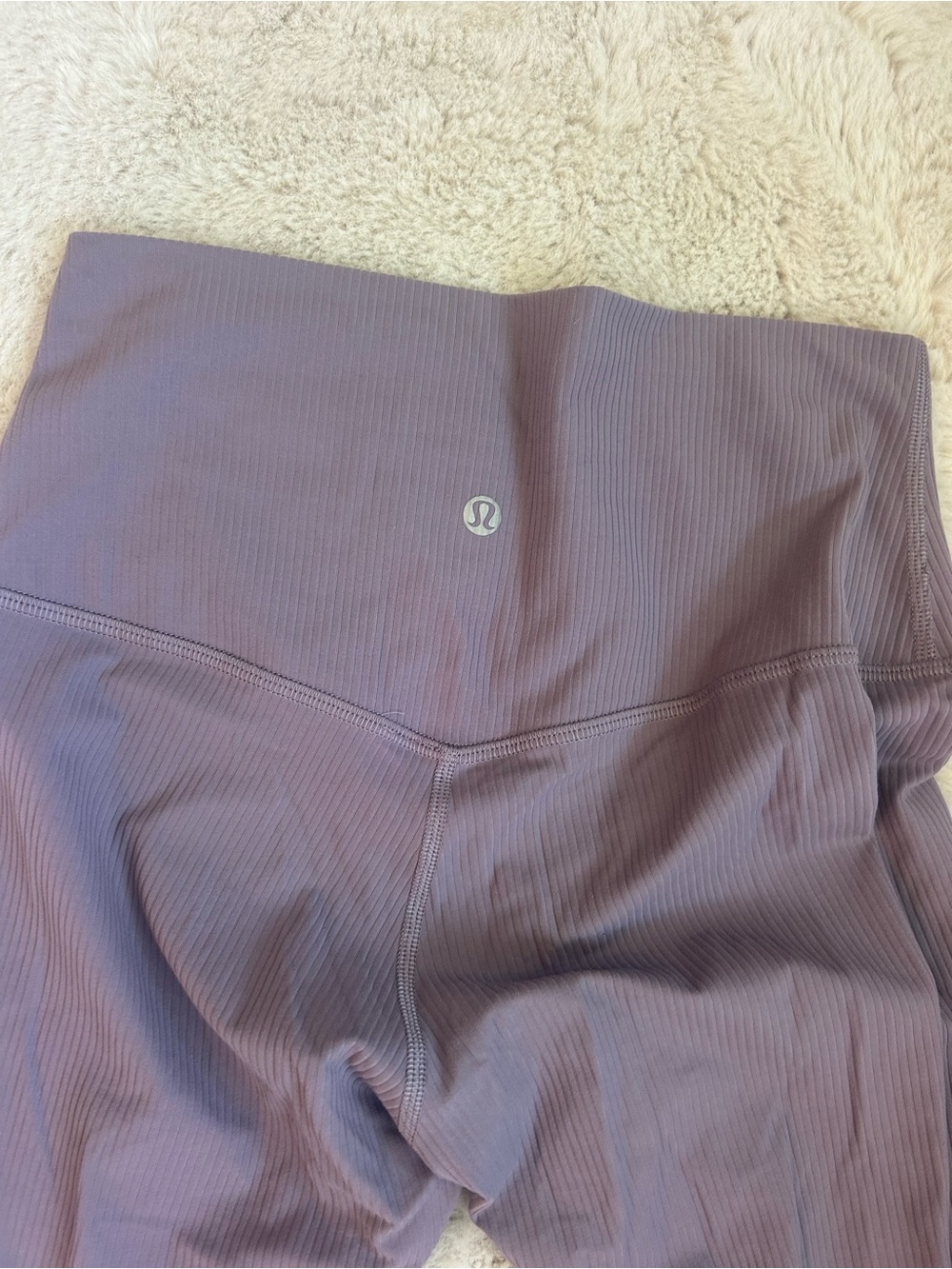 lululemon athletica Ribbed High-Rise Leggings in purple size 6 - Picture 2 of 4